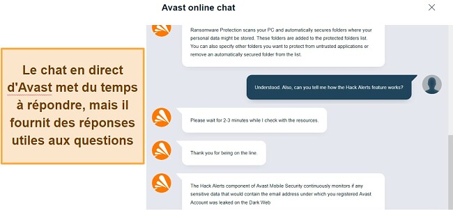 Capture d'écran de la conversation avec le support par chat en direct d'Avast dans la revue Avast Antivirus